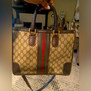 Gucci GG Canvas w/ Signature Stripe authentic Bag